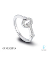 Gumuchian Platinum and Diamond Ring