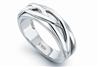 A dash of sophistication on hi-polish cable wire set platinum band for men. Code is PTJ92